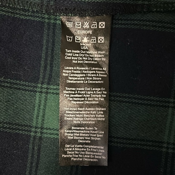 Voodoo Vixen full skirt, size medium - Picture 6 of 7